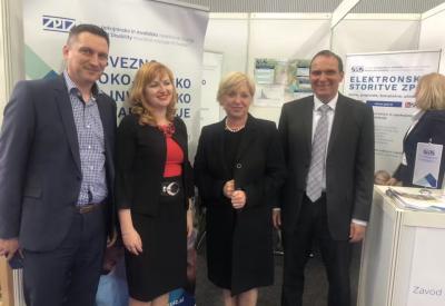 60538602_2438209336210337_5324893955295281152_n